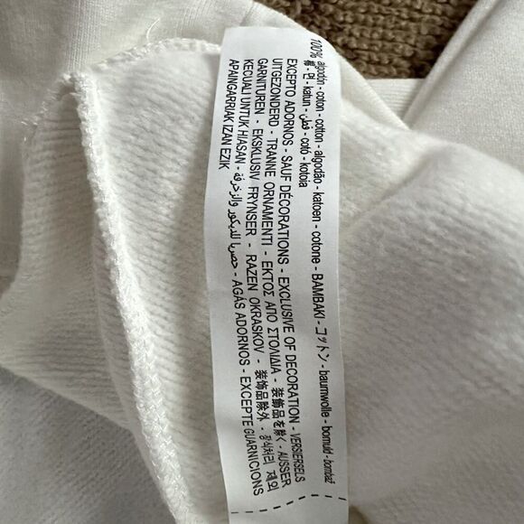 Zara white mid weight sweatshirt with text on front and back. NWOT M - Picture 12 of 15